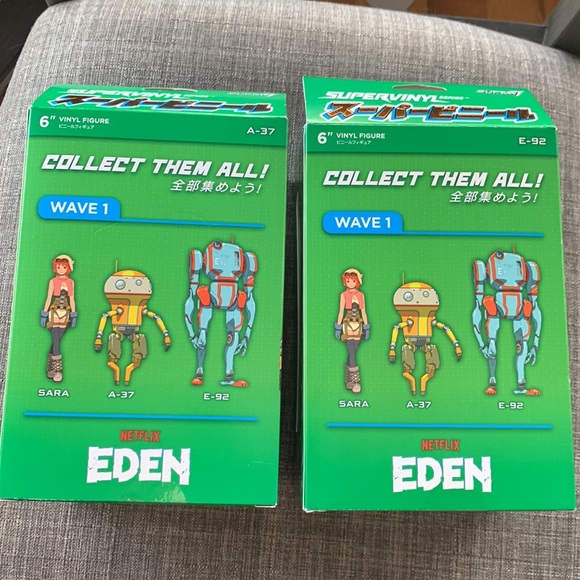 Netflix Eden Supervinyls - A-37 and E-32 - 6” - new - Picture 3 of 5
